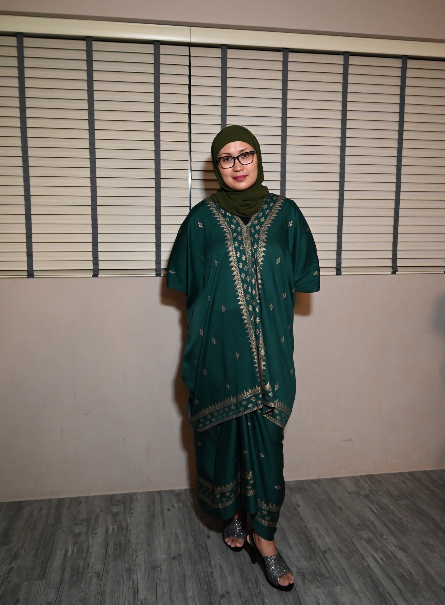 Hanira Modern Songket & Skirt Set